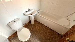 Photo 21- click for photo gallery